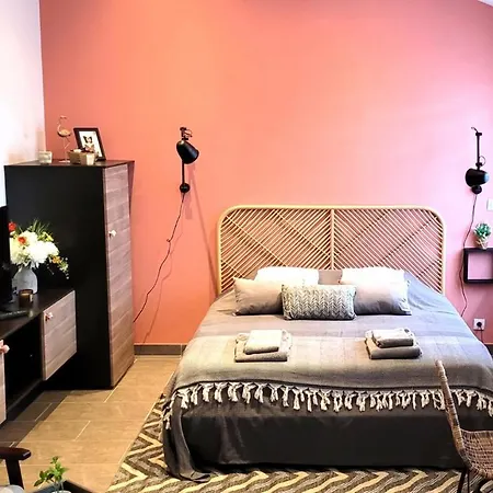 Apartment Orange - Parc Asterix - De Sable - Villepinte - Aeroport Cdg